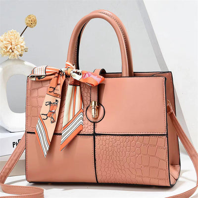 Tote Kadın Çanta | Fular Detaylı Patch Tasarım Deri Kadın Çantası | Şık & Günlük Kullanım
